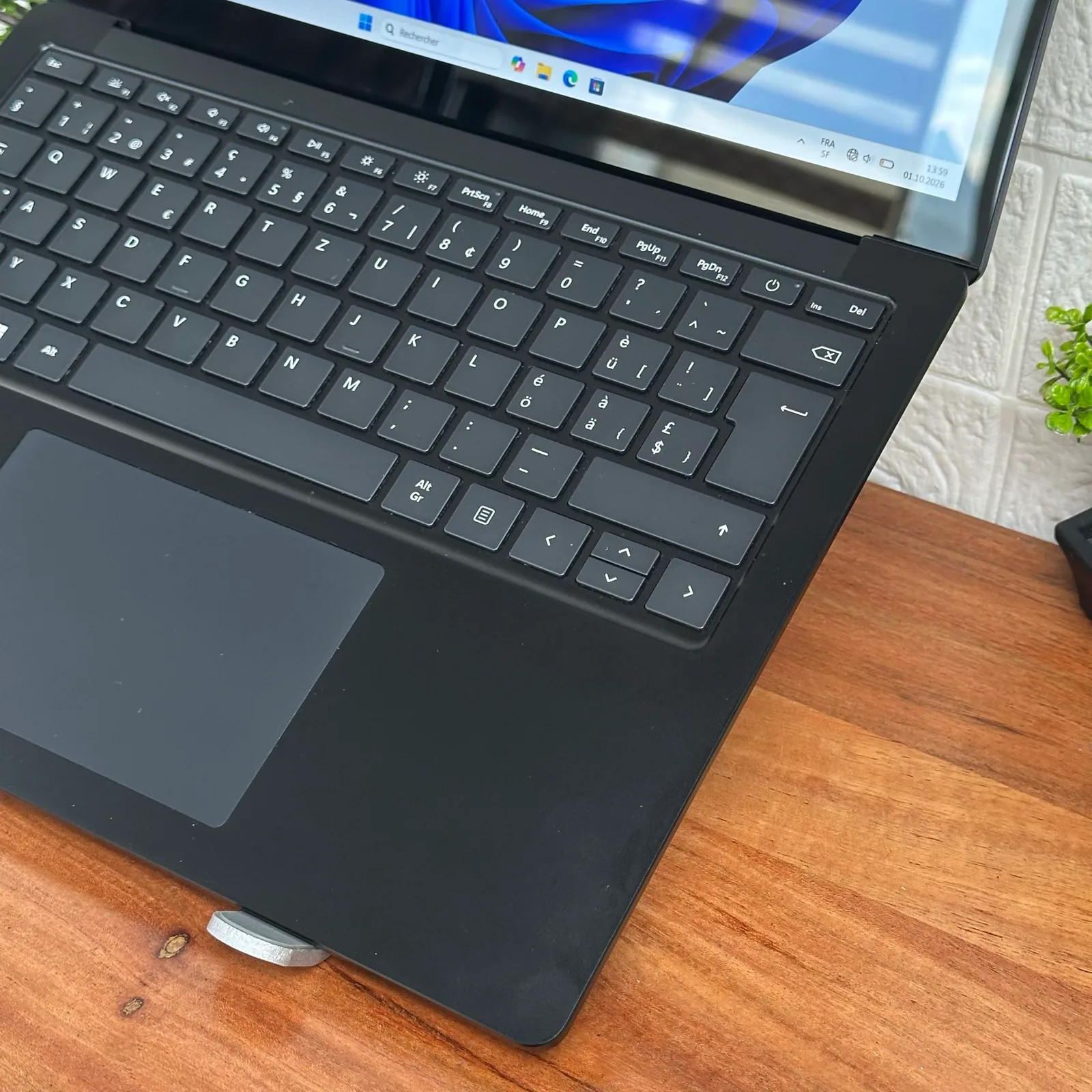 Microsoft Laptop 5