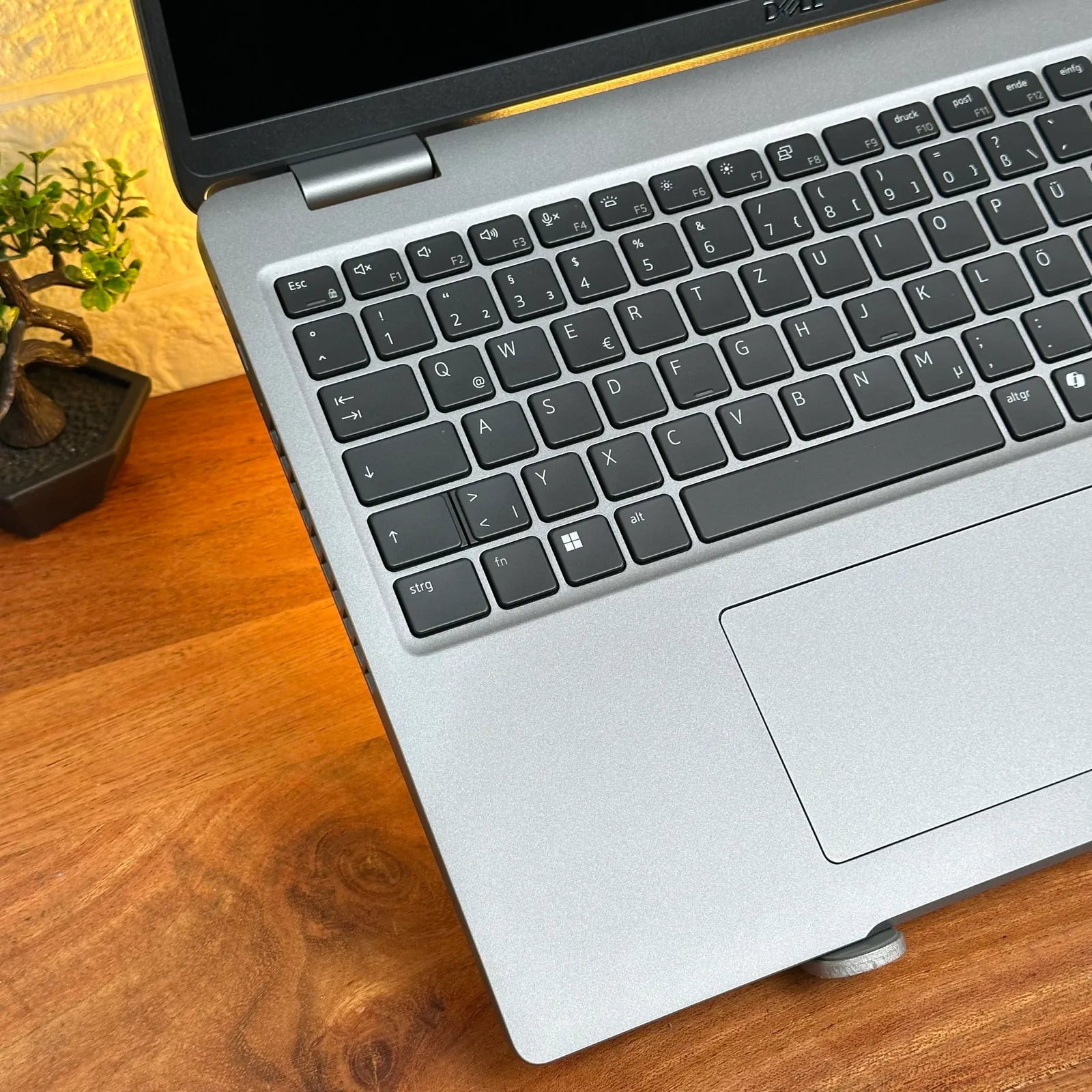 Dell Latitude 5550