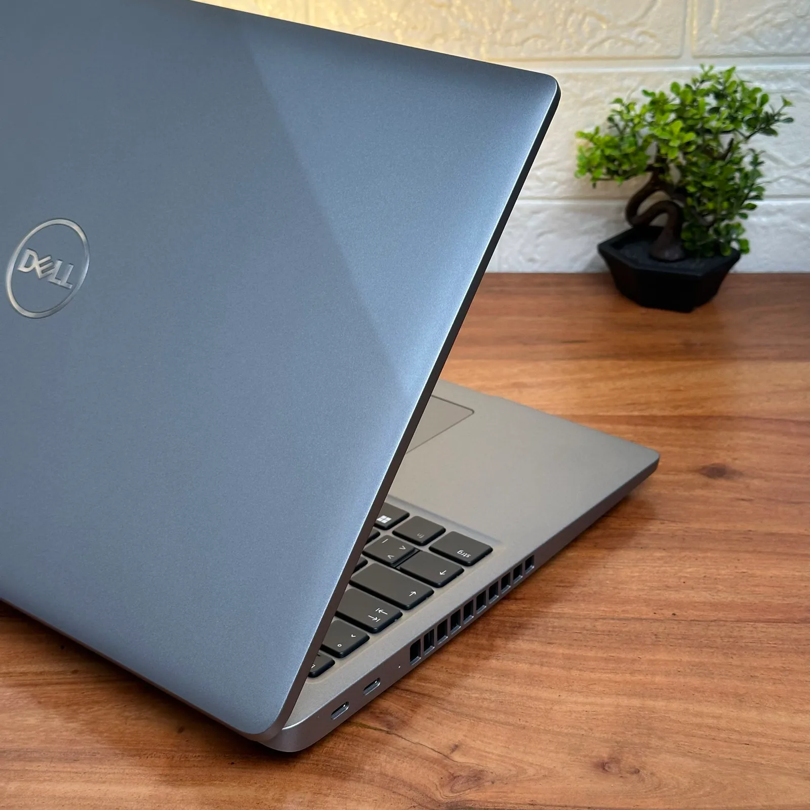 Dell Latitude 5550