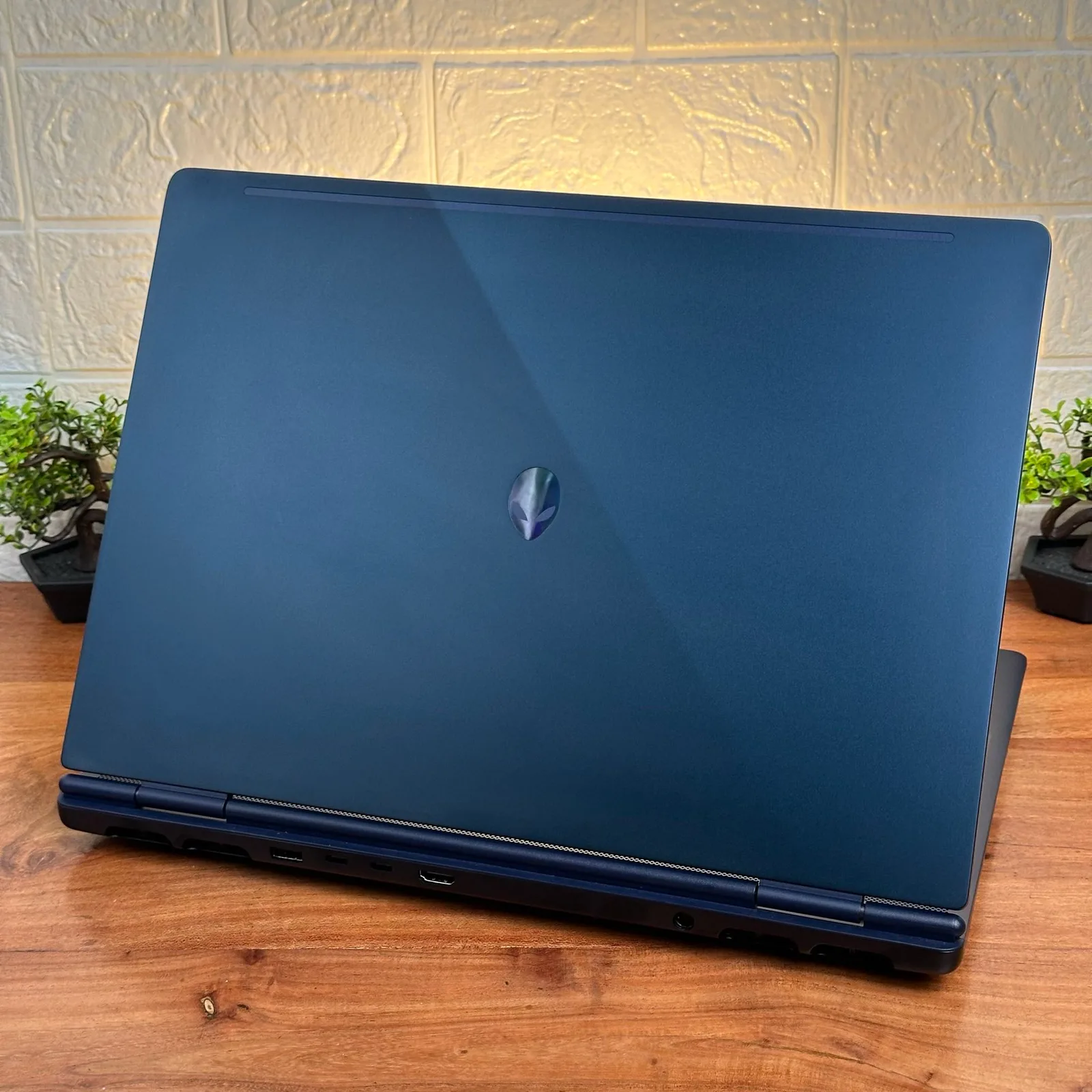 Dell Alienware 16X Aurora AC16251